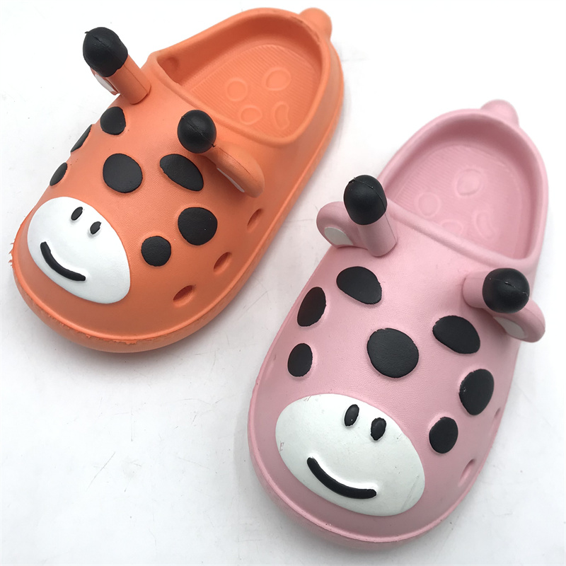 Indoor Outdoor Baby Toe Protection Giraffe Garden Shoes